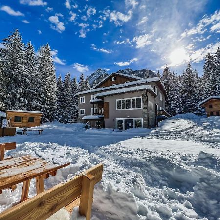 Chalet Queen Hotel Canazei Exterior photo