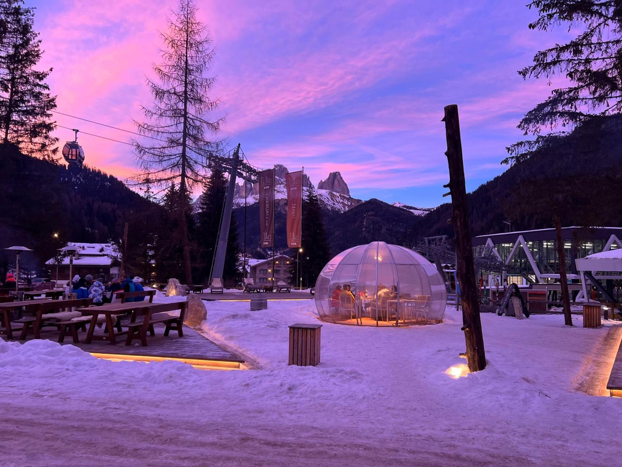 Chalet Queen Hotel Canazei Exterior photo